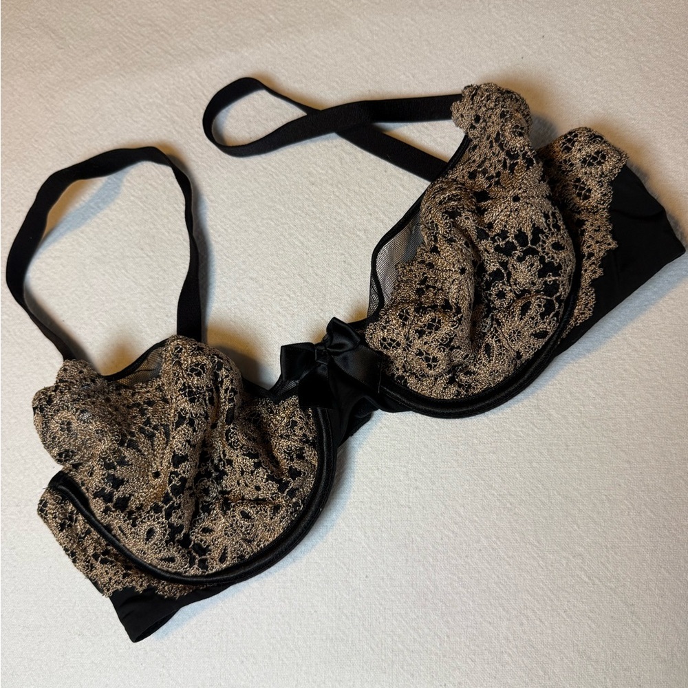 Lacy Details Victoria's Secret Black Bra with Gold Lace Underwire Sexy Vixen 34D